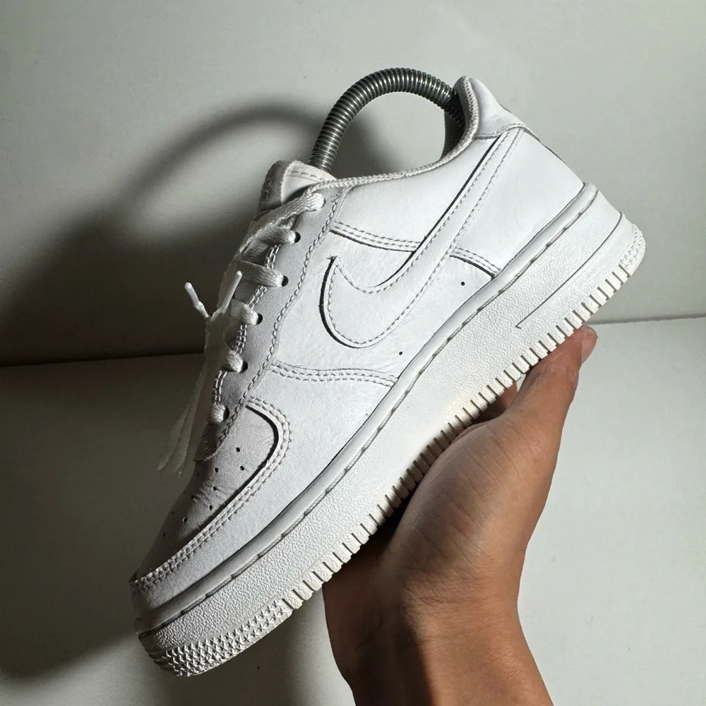 Nike Air Force 1 ‘07 Low “Triple White” GS Size 4Y - Picture 9 of 12